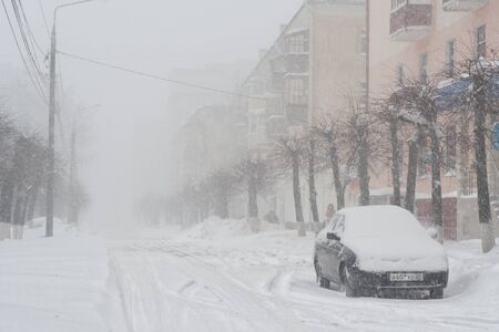 Snow storm in the city of Cheboksary, Chuvash Republic, Russia.のeditorial素材