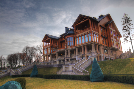 Kyiv, Ukraine - September 2014: Mezhyhirya main landmark - residence "Honka", Ukrainian museum of corruptionのeditorial素材