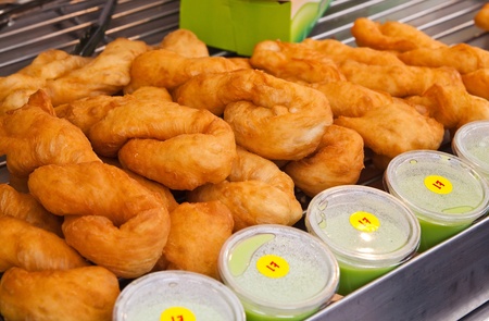 Crispy Crullers with jam on the grate.