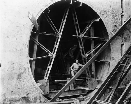 Panama Canal construction black and white vintage photographのeditorial素材