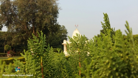 Standing in the Peace...の写真素材