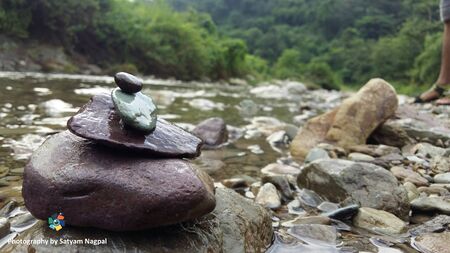 Standing still in tough situationsの写真素材