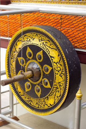 Big Gong use expel to darkness to decorate Wat Gold Mountain, Thailand.のeditorial素材
