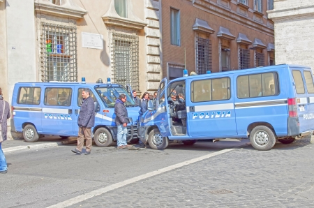 ROME, ITALY - MARCH 11  Blocked street by Police during public workers strike on March 11, 2011 in Rome, Italyのeditorial素材