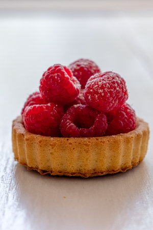 Homemade shortbread raspberry dough. Tartlets with fresh. Close-upの写真素材