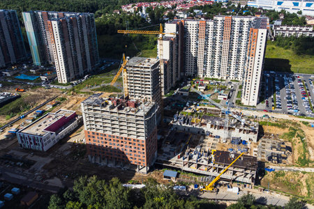 construction of modern houses in the metropolis