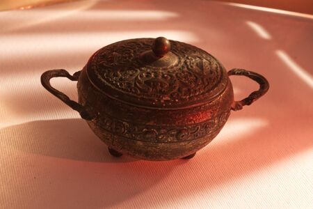 a close up photo of Easternspezie holderの写真素材