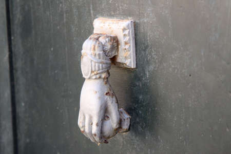 closeup photo of a door knob ring