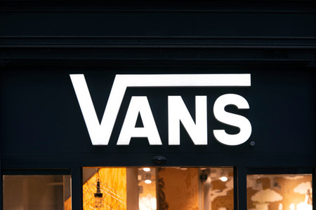 ISTANBUL - DEC 30: Logotype of Vans store over the entrance of shopping mall in Istanbul, December 30. 01 in Turkeyのeditorial素材