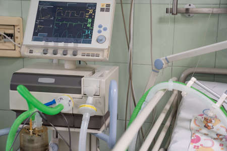 16.04.2020 Russia Rostov-on-don. hospital room. Monitor resuscitation and anesthesia for the control of several physiological parameters.のeditorial素材