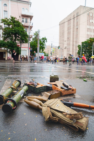 weapon On the streets of during the attempted military coup in Rostov-on-Donのeditorial素材