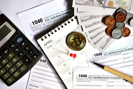 Tax day for 2017 returns is April 17, 2018の写真素材