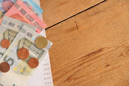 An invoice with an empty cupの写真素材