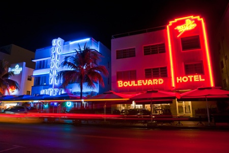 MIAMI BEACH - JULY 2009: Night view on Ocean drive, Miami Beach, Florida. Art Deco Night-Life in South Beach is one of the main tourist attractions in Miami.のeditorial素材