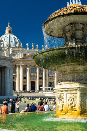 ROME, ITALY - OCTOBER 5, 2012: Fountain in front of the Basilica of Saint Peter.のeditorial素材