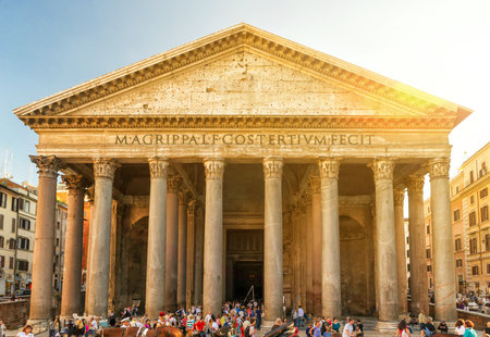 ROME - OCTOBER 2, 2012: Tourists visit the Pantheon. Pantheon is a famous monument of ancient Roman culture, the temple of all the gods, built in the 2nd century.のeditorial素材