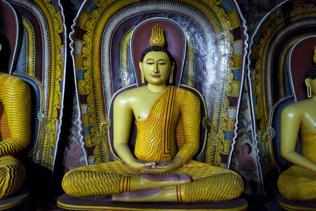 Mulkirigala, Sri Lanka - November 4, 2017: Statue of sitting Buddha in ancient Buddhist cave temple - Mulkirigala Raja Maha Vihara.のeditorial素材
