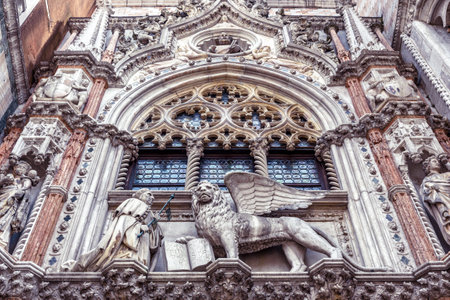 Doge`s Palace or Palazzo Ducale, Venice, Italy. It is a famous landmark of Venice. Luxury detail of exterior of old Doge`s building, beautiful Gothic facade. Ornate Renaissance architecture of Venice.のeditorial素材