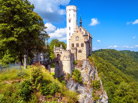 Lichtenstein Castle in summer, Baden-Wurttemberg, Germany. This famous castle is a landmark of Germany. Scenic view of fairytale Lichtenstein Castle on a rock. Nice landscape of Swabian Alps.のeditorial素材