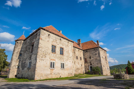 SEPTEMBER 9, 2022 Saint Miklos Castle (Chinadiyev Castle). Chinadiyev Castle (also known as Saint Miklos Castle) is an architectural monument of the 14th-19th centuries, Chinadiyovo village, Ukraine.のeditorial素材