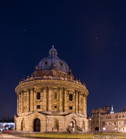 Radcliffe Camera at night, Bodleian Library, Oxford UKのeditorial素材