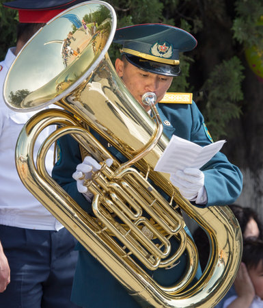 Shymkent, KAZAKHSTAN May 8, 2016: Soldiers of the Kazakh Army .Den Victory in memory of the soldiers of the Great Patriotic War. Victory Day celebration in the city of Shymkent, Kazakhstan, May 8, 2016のeditorial素材