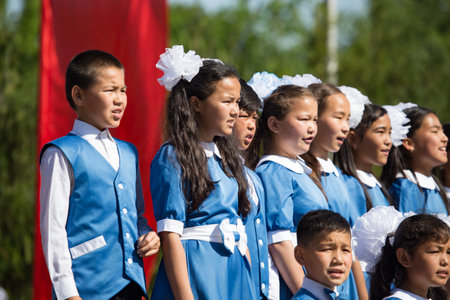Shymkent, KAZAKHSTAN - May 9, 2017: Children's Choir. The feast of the victory of the Red Army and Soviet people in the Great Patriotic War of 1941-1945.のeditorial素材