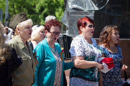 Shymkent, KAZAKHSTAN - May 9, 2017: Immortal regiment. Folk festivals of people. The feast of the victory of the Red Army and Soviet people in the Great Patriotic War of 1941-1945.のeditorial素材