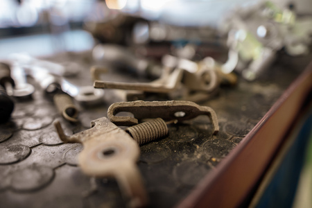 Bolts from the car in the workshop .の写真素材