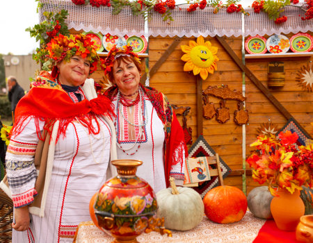 Lipetsk, Russia - September 21, 2019: Gastronomic festival. Women in Russian outfits.のeditorial素材