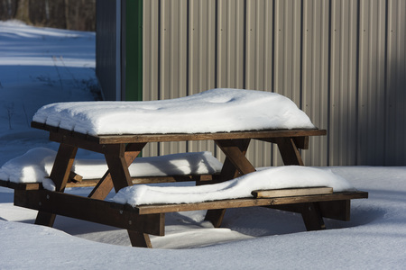 Snow Covered picnic Tableの写真素材