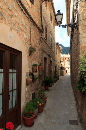 Alley in Valldemossa, Majorca, Spainの写真素材