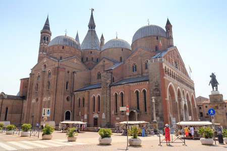 Church Pontifical Basilica of Saint Anthony of Padua, Italyの写真素材