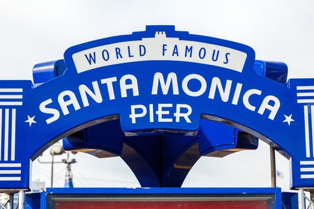 Santa Monica Pier in Los Angelesのeditorial素材