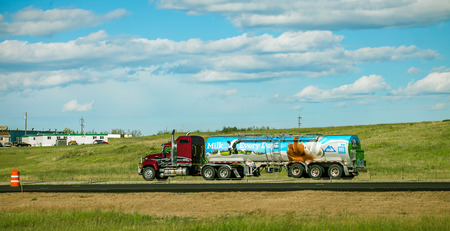 Edmonton Alberta Canada June 26, 2018 Truck on the highwayのeditorial素材