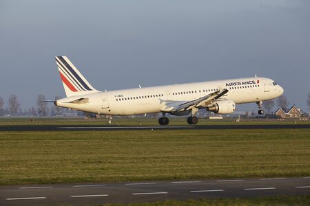The Air France Airbus A321-111 with identification F-GMZD lands at Amsterdam Airport Schiphol (The Netherlands, AMS), Polderbaan on April 8, 2016.のeditorial素材