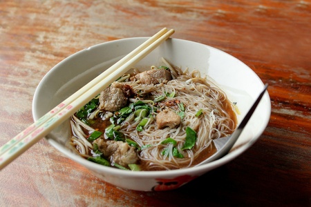 Rice vermicelli with pork
