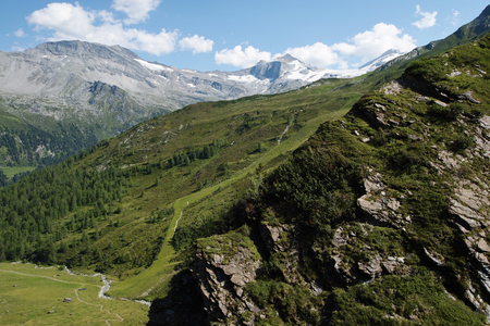 Austrian Alps-outlook on Tuxer Joch Weitental tyrolの写真素材