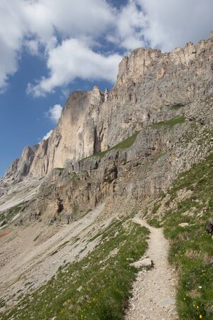 view of Gruppo del Catinaccio (Rosengarten Group) Dolomites, Hirzelwegの写真素材