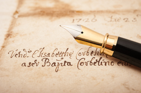 Fountain pen on an antique  letterの写真素材
