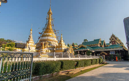 Wat Chong Kham temple in Mae Hong Son in Northern Thailandのeditorial素材