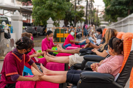 Thai foot massage on the street of Chiang Maiのeditorial素材