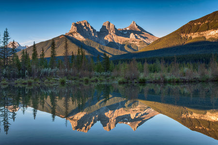 Three Sisters Reflectionの写真素材