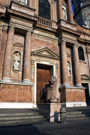 Piazza San Prospero - Square in Reggio Emilia (IT)のeditorial素材