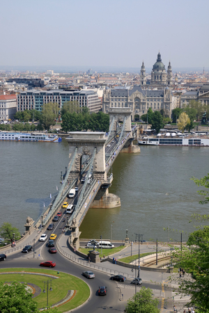 Aerial view of the chain bridge and the S.Stephen basilicaのeditorial素材