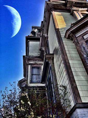 Old Victorian houseの素材