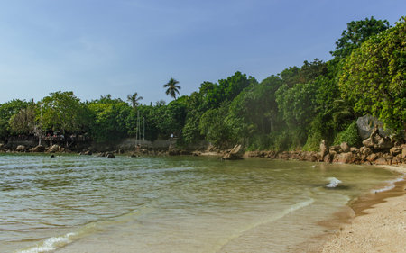 Koh Phangan, Thailand- April 20 2019: island white sand beach viewのeditorial素材