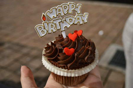 Birthday cup cake