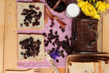 Dried currants and raisin breadの写真素材