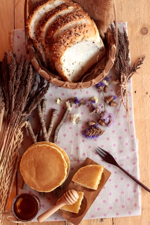 sweet pancake with honey of deliciousの写真素材